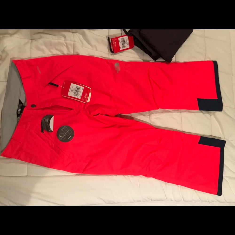 North face kids ski pants. Size L.